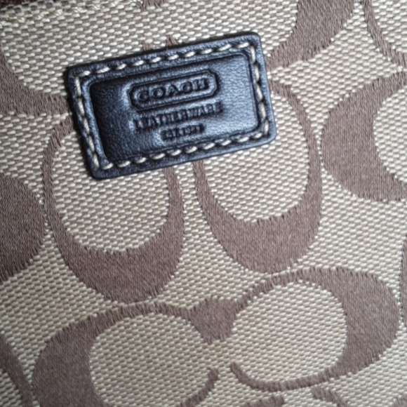 Coach Signature Canvas Wristlet,  EUC